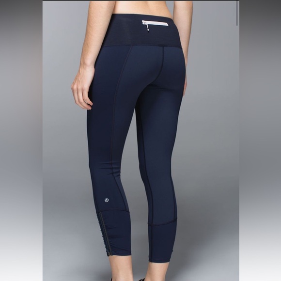 Lululemon Runday Crop Leggings - Picture 2 of 8